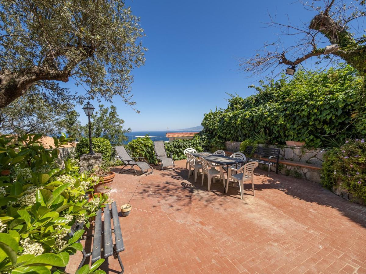 Ulivi Apt Villa Sorrento Exteriör bild